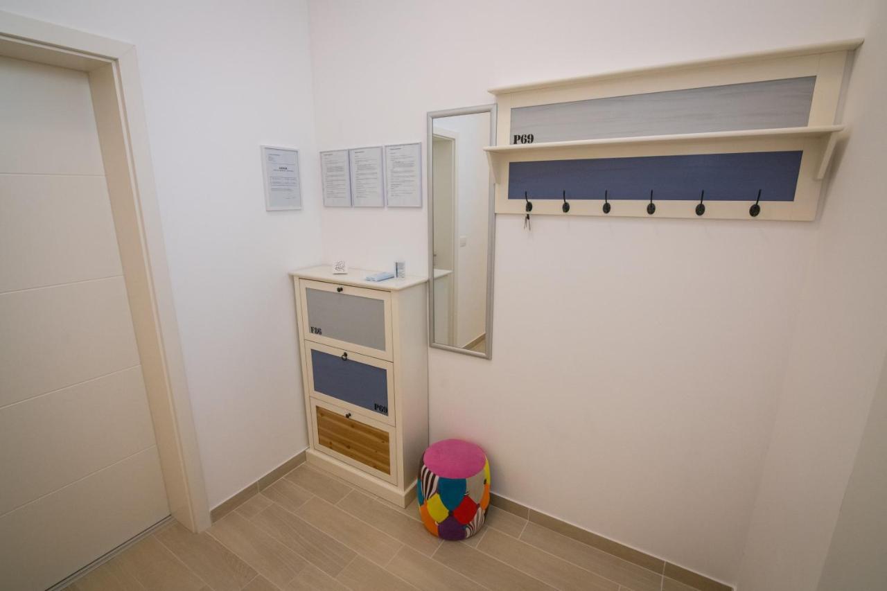 Apartment Skylight コストレナ エクステリア 写真